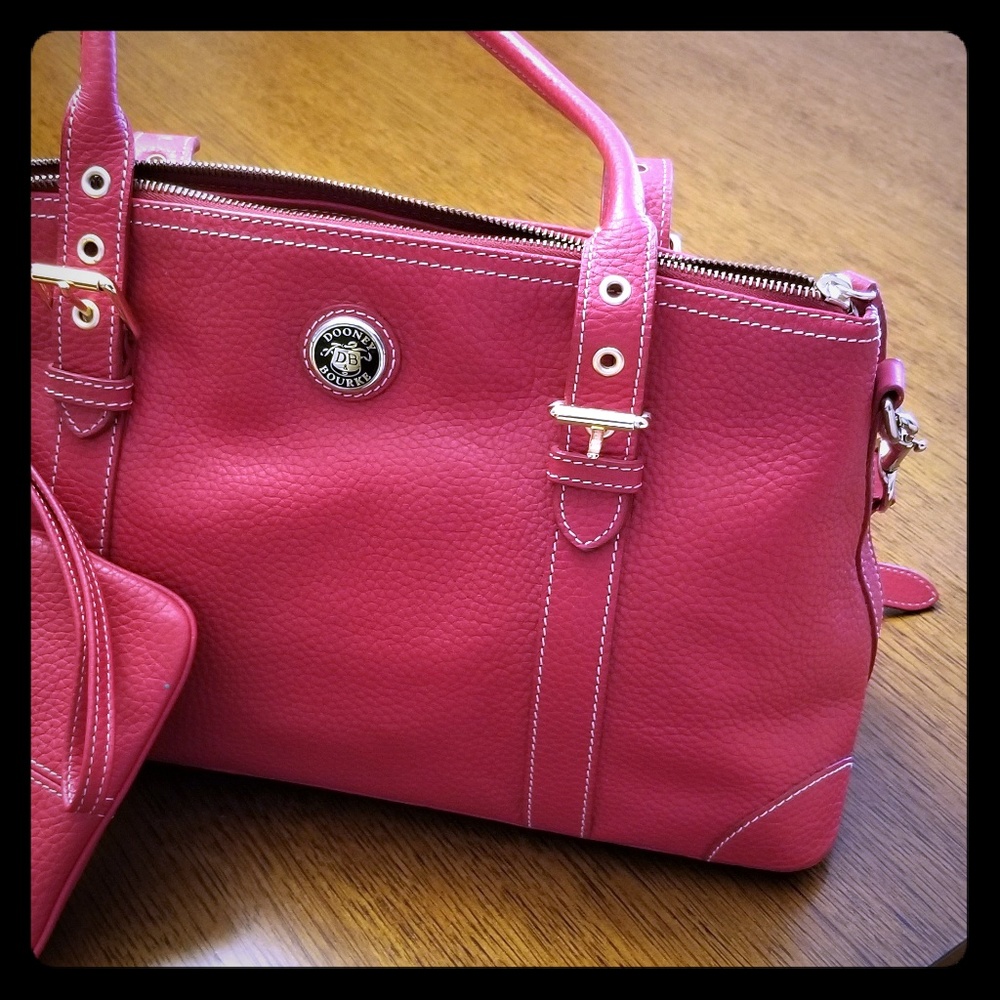 Dooney and Bourke Handbag